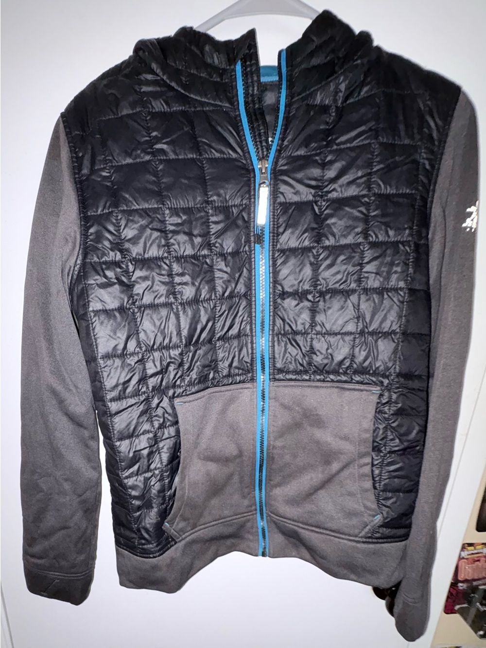 Women’s Quilted Hooded Jacket in Black and Gray